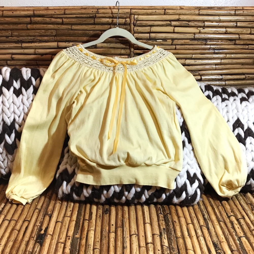 Vintage Scoop Crochet Neck Top